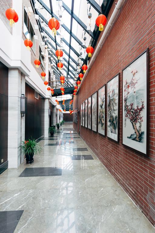 Redwall Hotel Beijing Pequim Exterior foto