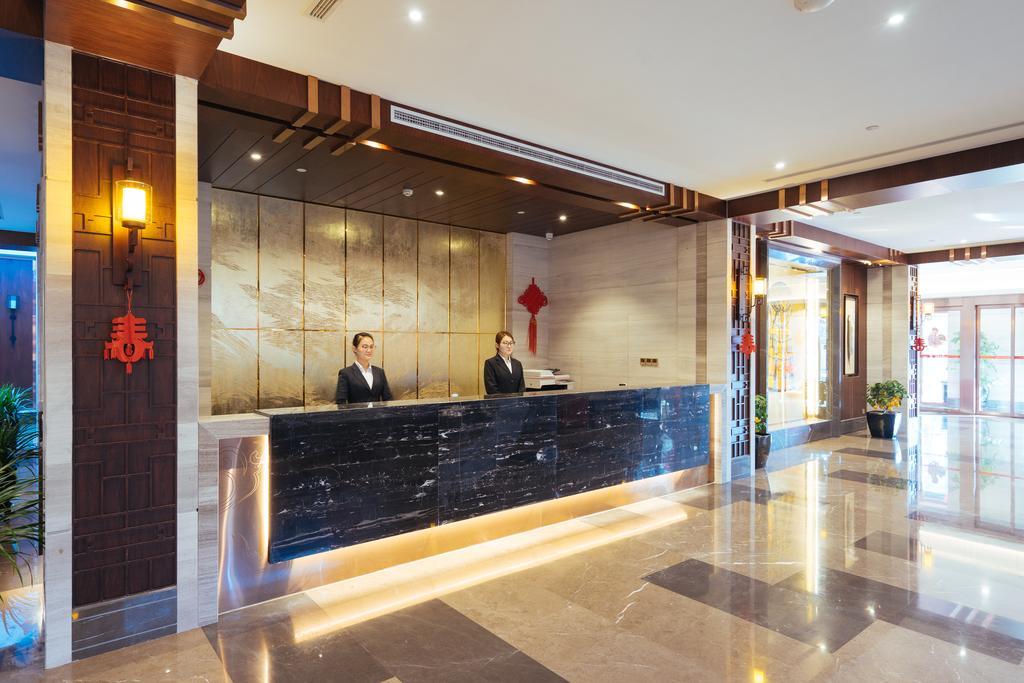 Redwall Hotel Beijing Pequim Exterior foto
