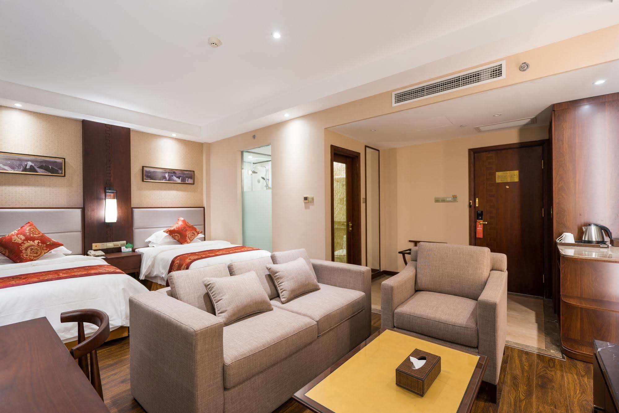 Redwall Hotel Beijing Pequim Exterior foto